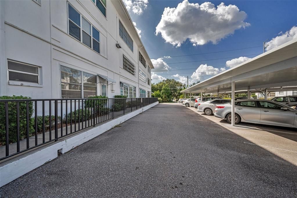 Active With Contract: $99,000 (2 beds, 2 baths, 1134 Square Feet)