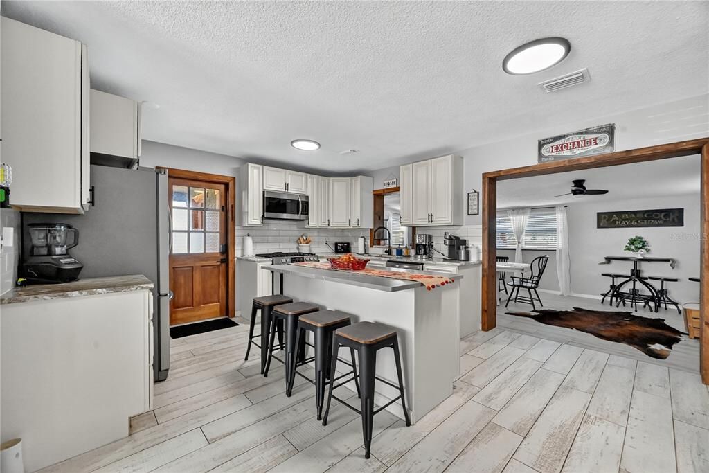 En Venta: $485,000 (3 camas, 2 baños, 1743 Pies cuadrados)