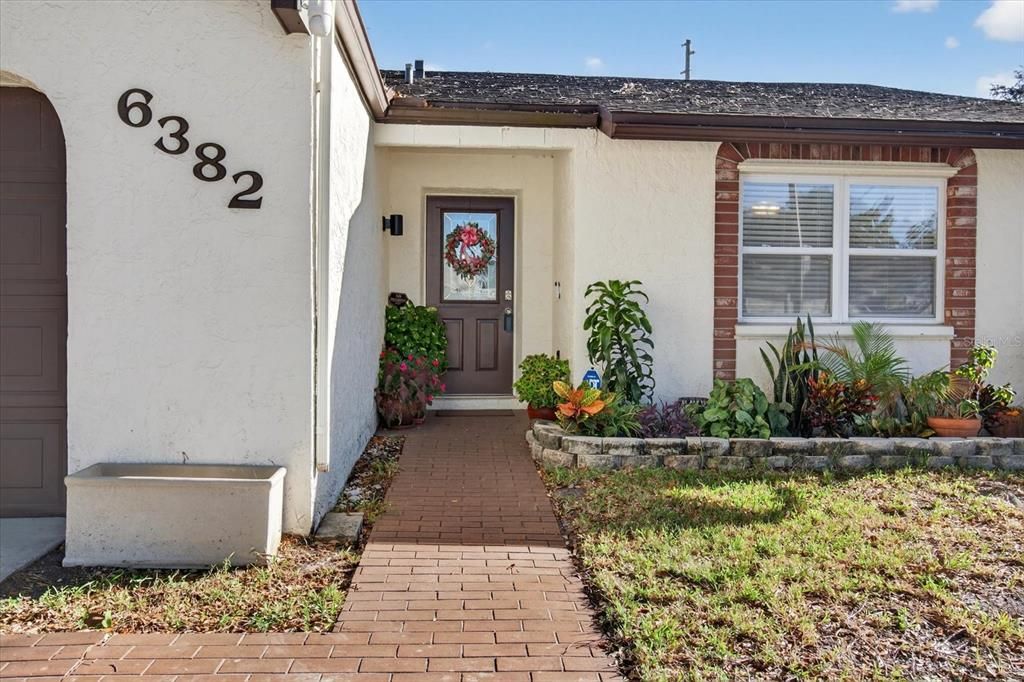 En Venta: $425,000 (2 camas, 2 baños, 1203 Pies cuadrados)