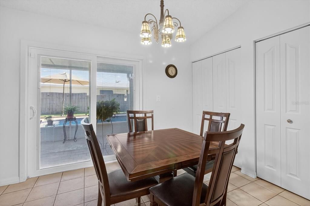 En Venta: $425,000 (2 camas, 2 baños, 1203 Pies cuadrados)