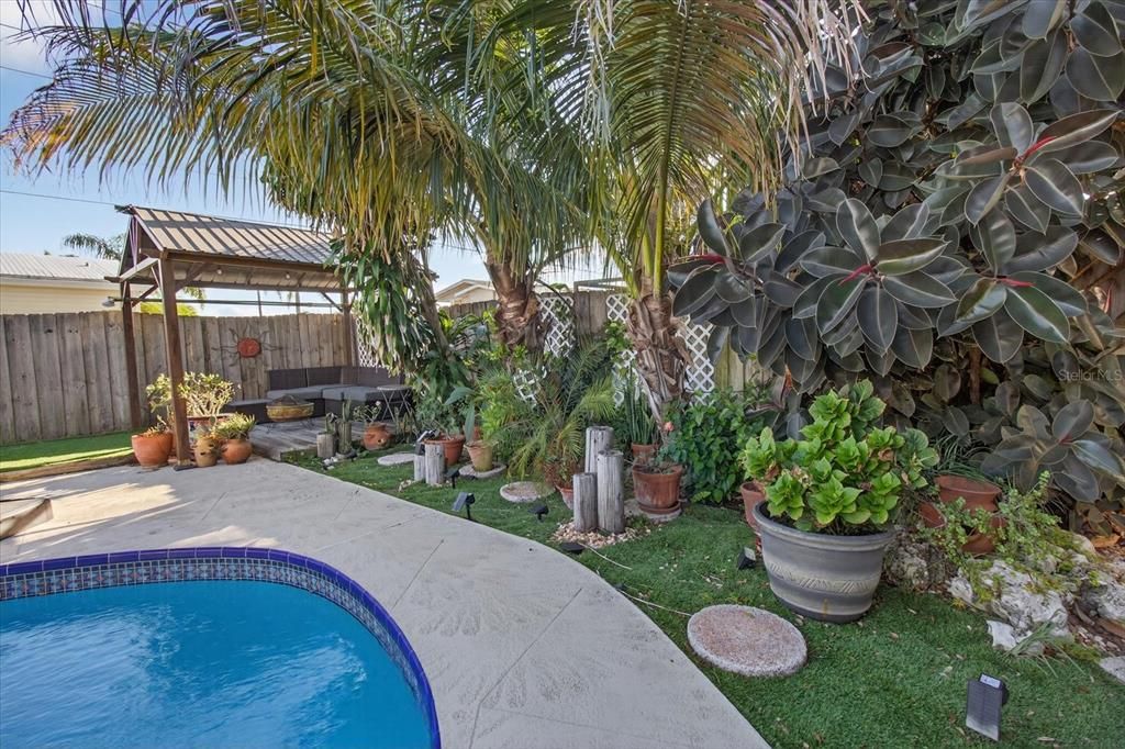 En Venta: $425,000 (2 camas, 2 baños, 1203 Pies cuadrados)