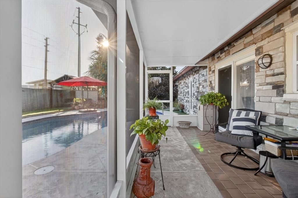 En Venta: $425,000 (2 camas, 2 baños, 1203 Pies cuadrados)