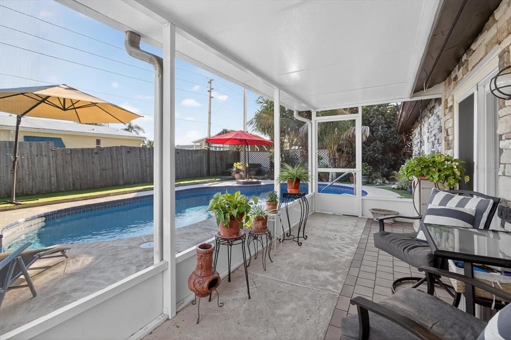 En Venta: $425,000 (2 camas, 2 baños, 1203 Pies cuadrados)