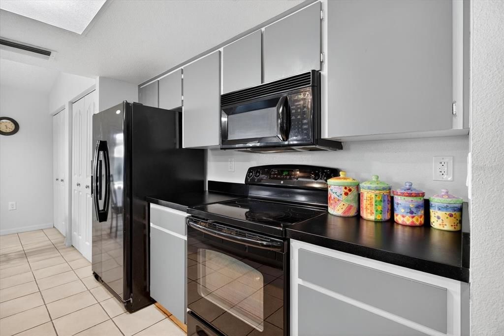 En Venta: $425,000 (2 camas, 2 baños, 1203 Pies cuadrados)