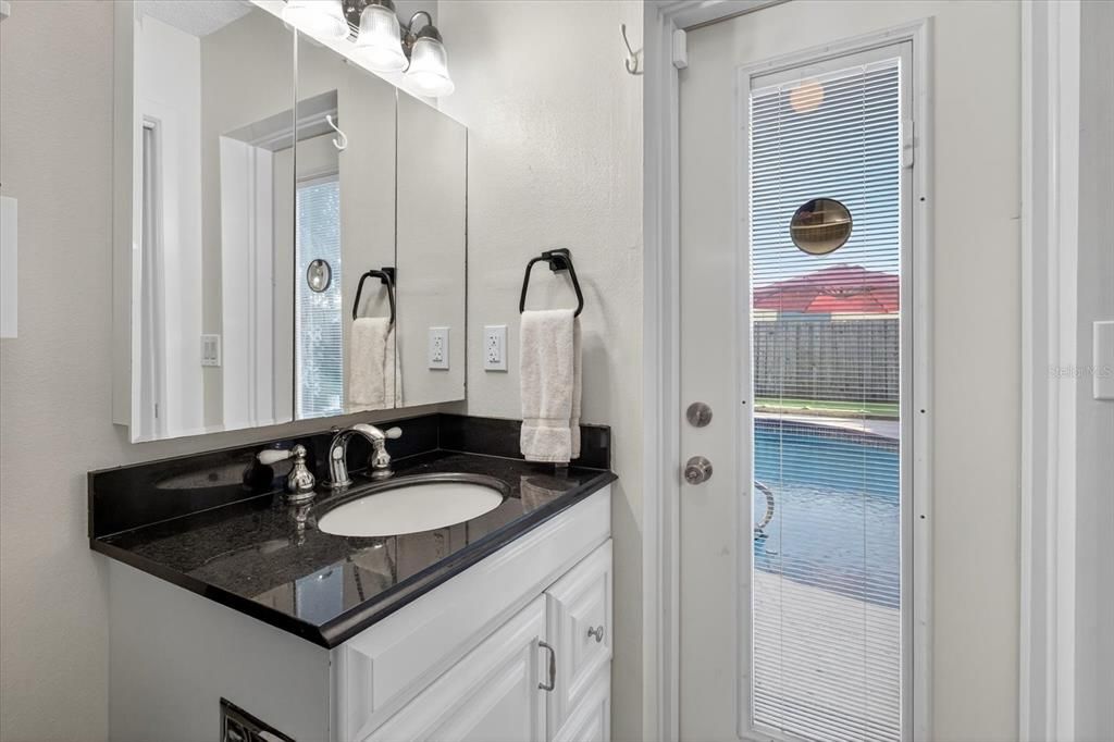 En Venta: $425,000 (2 camas, 2 baños, 1203 Pies cuadrados)