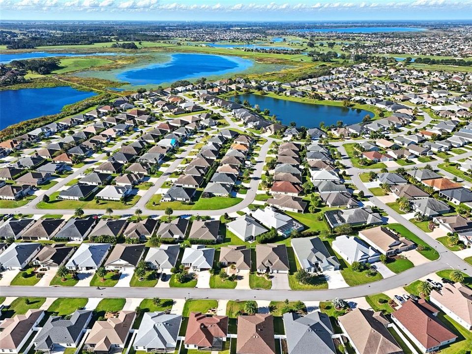 For Sale: $385,000 (3 beds, 2 baths, 1558 Square Feet)