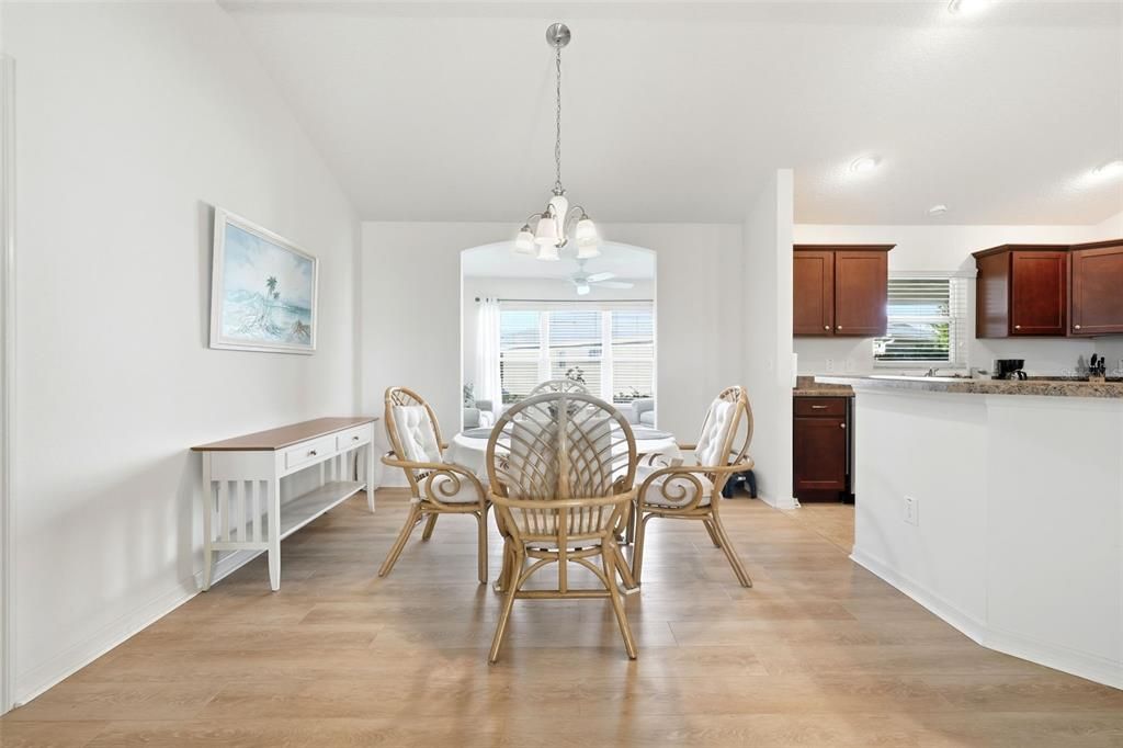 For Sale: $385,000 (3 beds, 2 baths, 1558 Square Feet)
