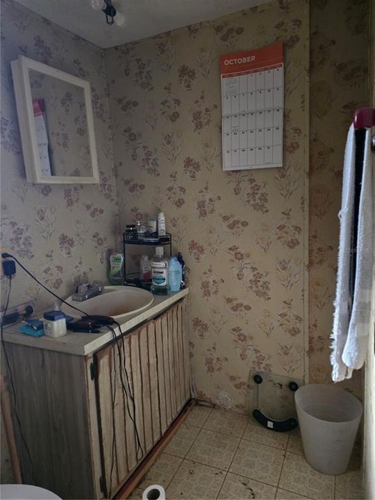 For Sale: $135,000 (3 beds, 2 baths, 1344 Square Feet)