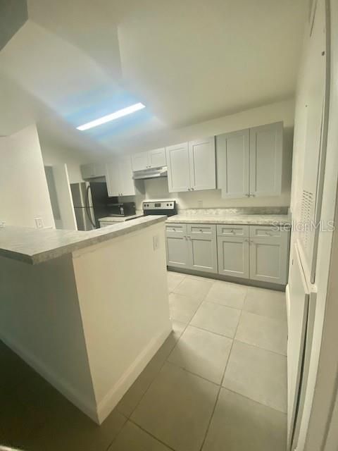 Activo con contrato: $120,000 (1 camas, 1 baños, 580 Pies cuadrados)