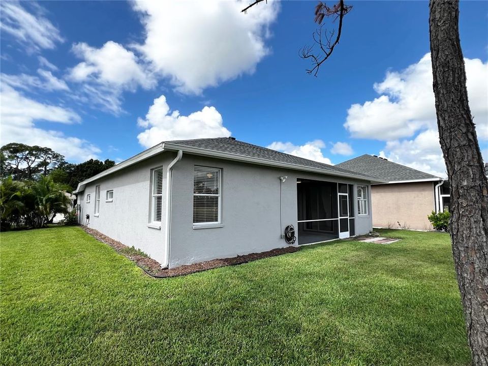 For Rent: $2,650 (2 beds, 2 baths, 1688 Square Feet)