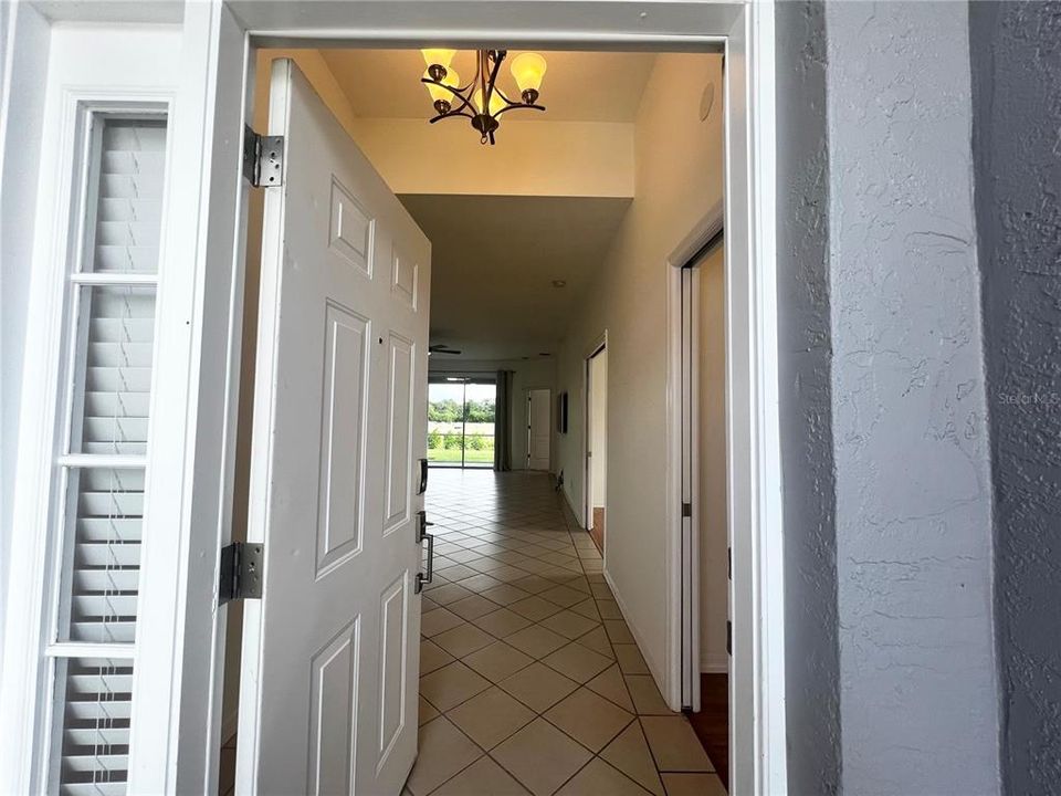 For Rent: $2,650 (2 beds, 2 baths, 1688 Square Feet)