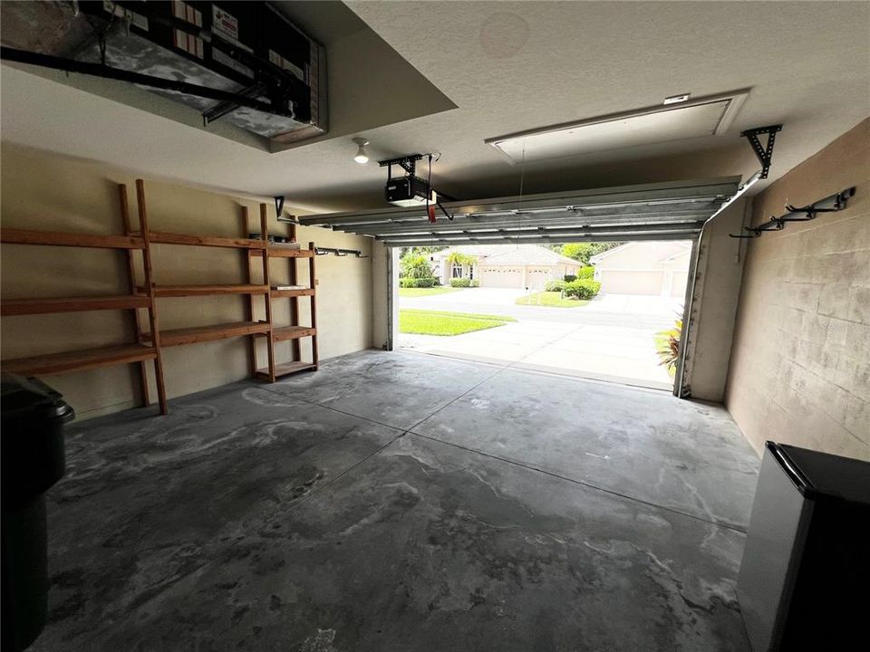 For Rent: $2,650 (2 beds, 2 baths, 1688 Square Feet)