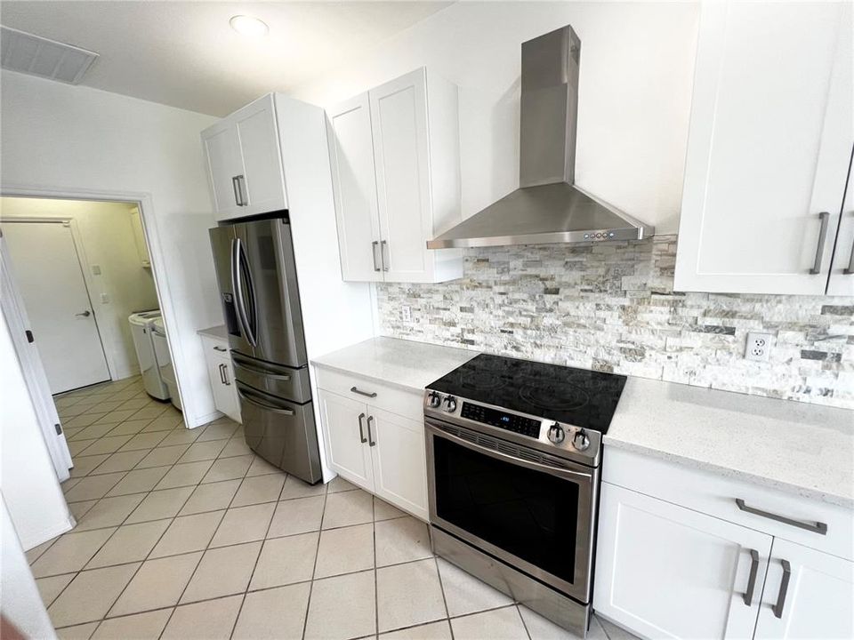 For Rent: $2,650 (2 beds, 2 baths, 1688 Square Feet)
