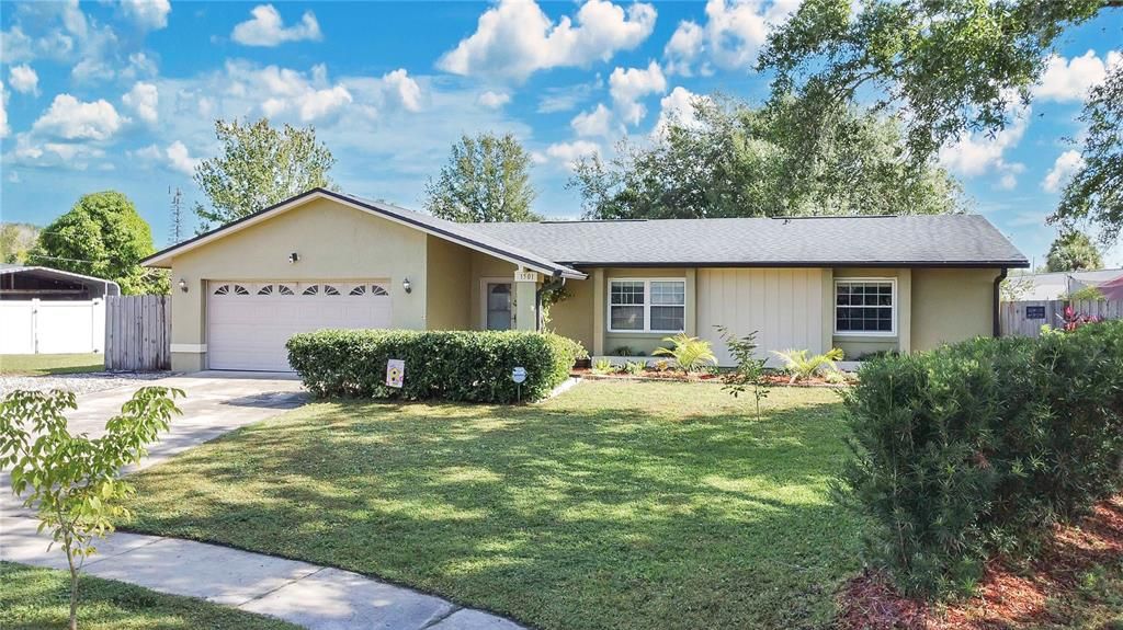 Activo con contrato: $420,000 (4 camas, 2 baños, 1611 Pies cuadrados)