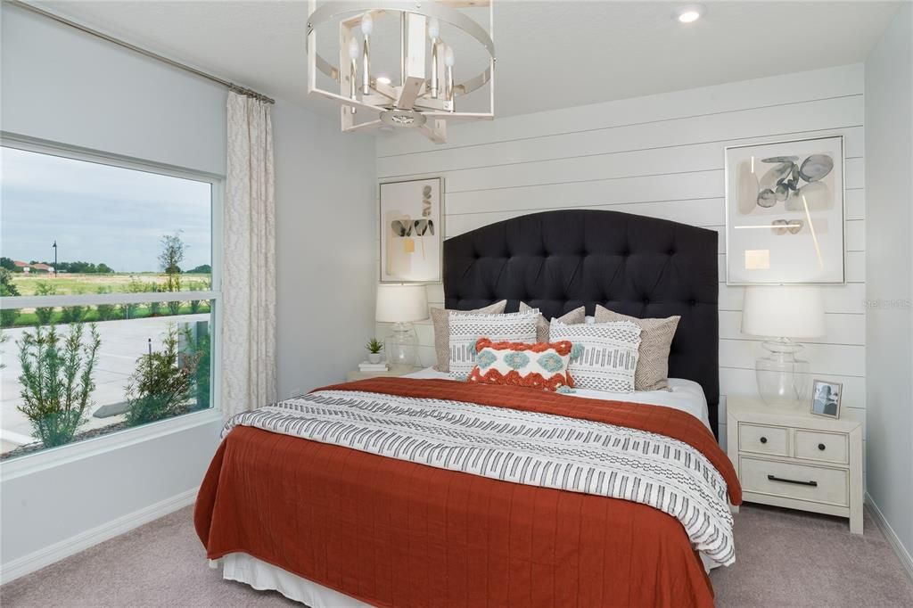 Active With Contract: $349,999 (4 beds, 2 baths, 1974 Square Feet)