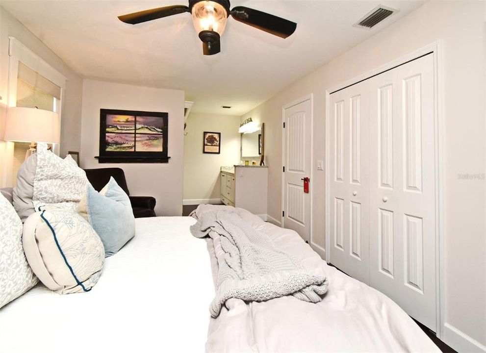 For Sale: $465,000 (3 beds, 2 baths, 1612 Square Feet)