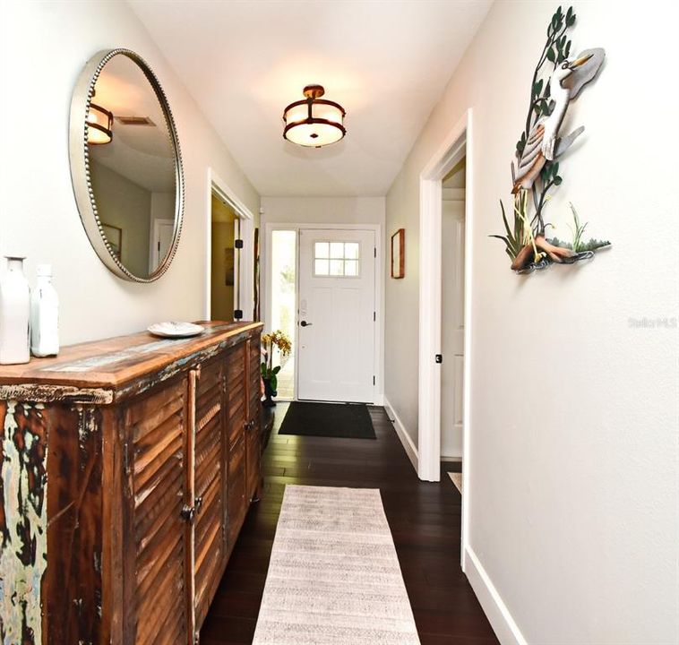 For Sale: $465,000 (3 beds, 2 baths, 1612 Square Feet)