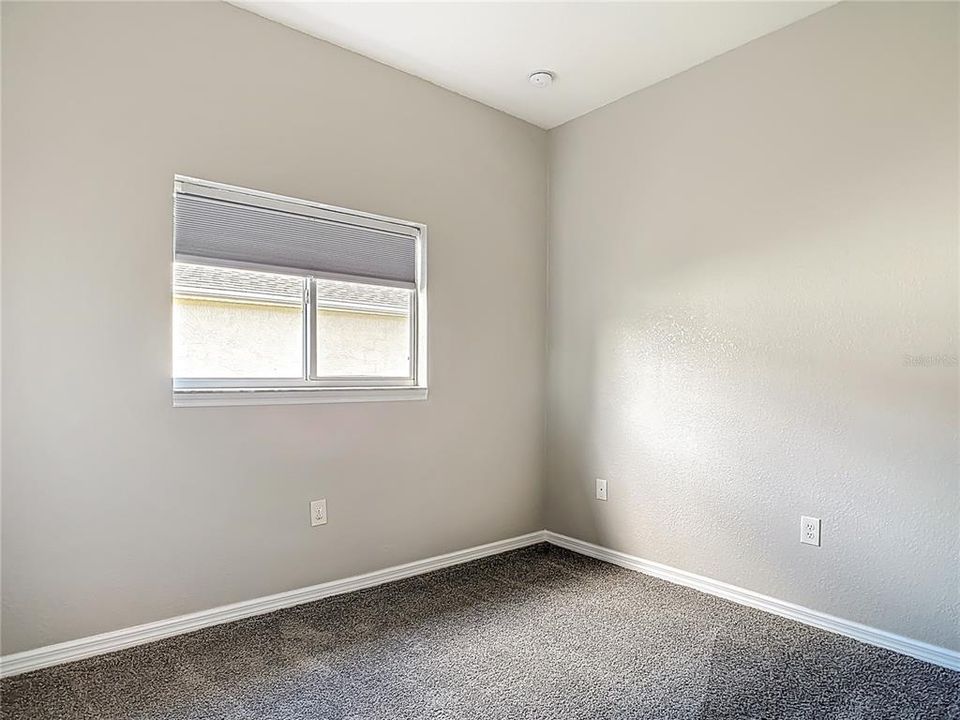 Active With Contract: $219,500 (3 beds, 2 baths, 1043 Square Feet)