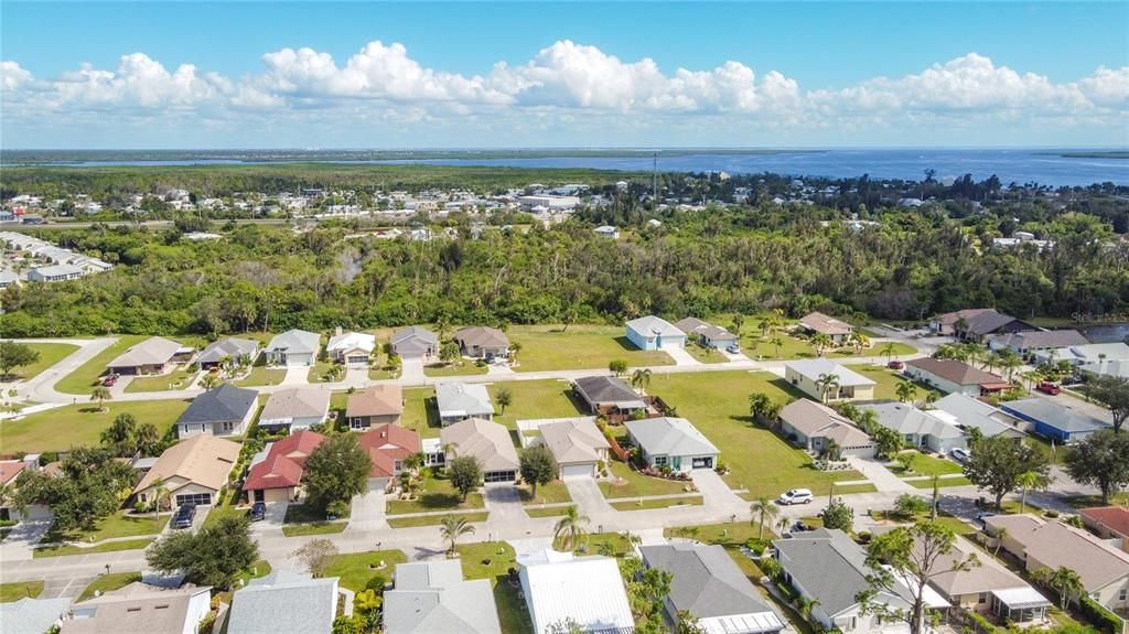 Active With Contract: $219,500 (3 beds, 2 baths, 1043 Square Feet)