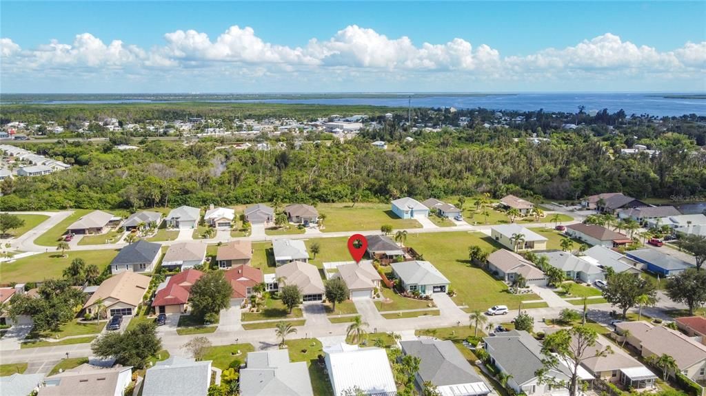 Active With Contract: $219,500 (3 beds, 2 baths, 1043 Square Feet)