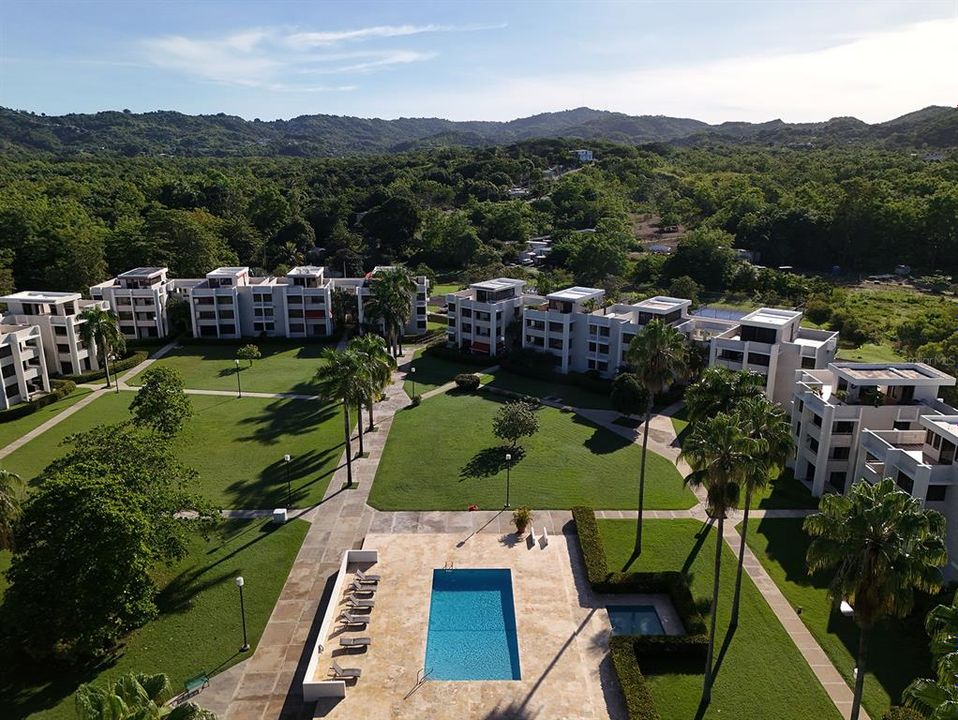 For Rent: $1,850 (2 beds, 2 baths, 1219 Square Feet)