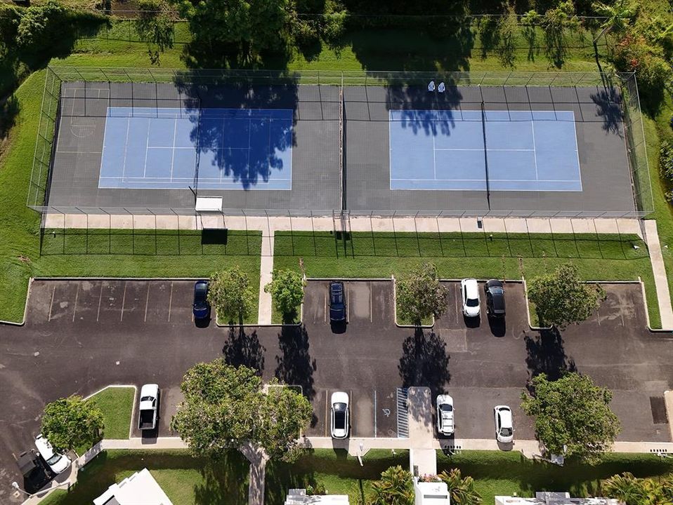 For Rent: $1,850 (2 beds, 2 baths, 1219 Square Feet)