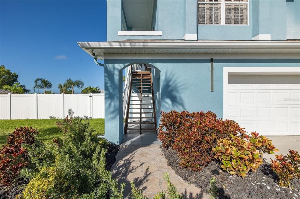 待售: $1,025,000 (3 贝兹, 3 浴室, 2232 平方英尺)