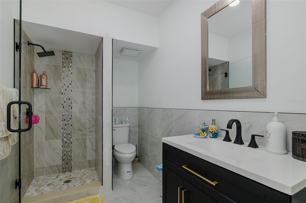 待售: $1,025,000 (3 贝兹, 3 浴室, 2232 平方英尺)