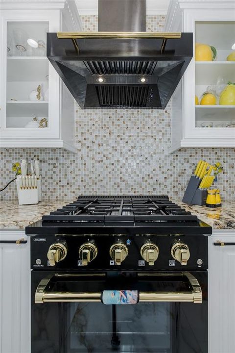 待售: $1,025,000 (3 贝兹, 3 浴室, 2232 平方英尺)