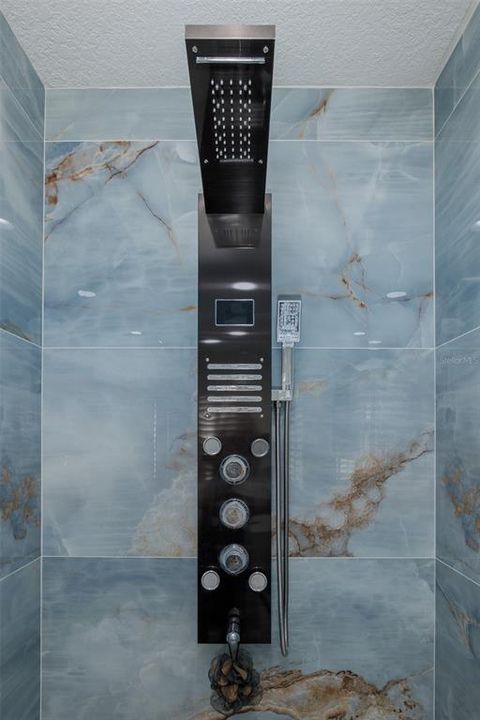 待售: $1,025,000 (3 贝兹, 3 浴室, 2232 平方英尺)