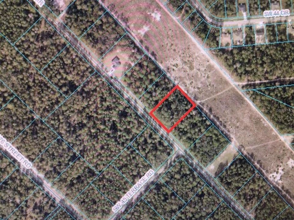 На продажу: $50,000 (1.00 acres)