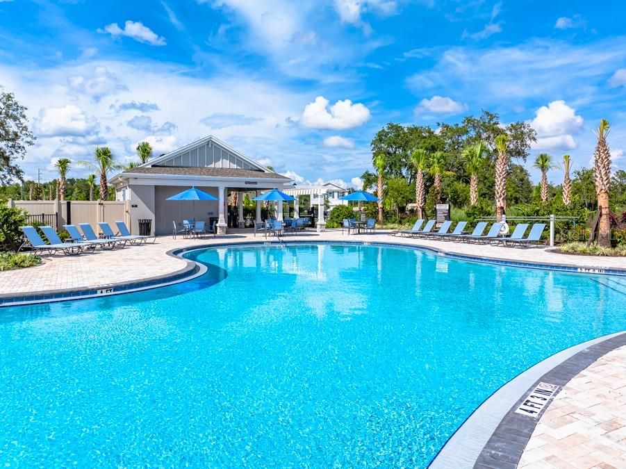 Active With Contract: $314,954 (3 beds, 2 baths, 1455 Square Feet)