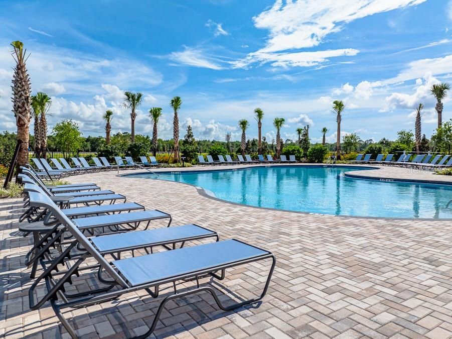 Active With Contract: $314,954 (3 beds, 2 baths, 1455 Square Feet)