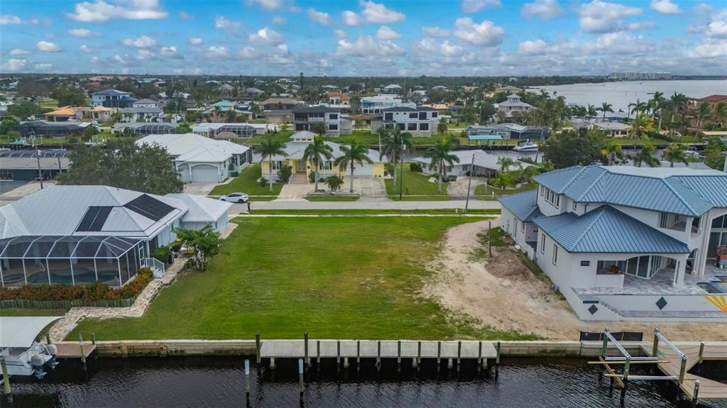 Active With Contract: $600,000 (0.29 acres)