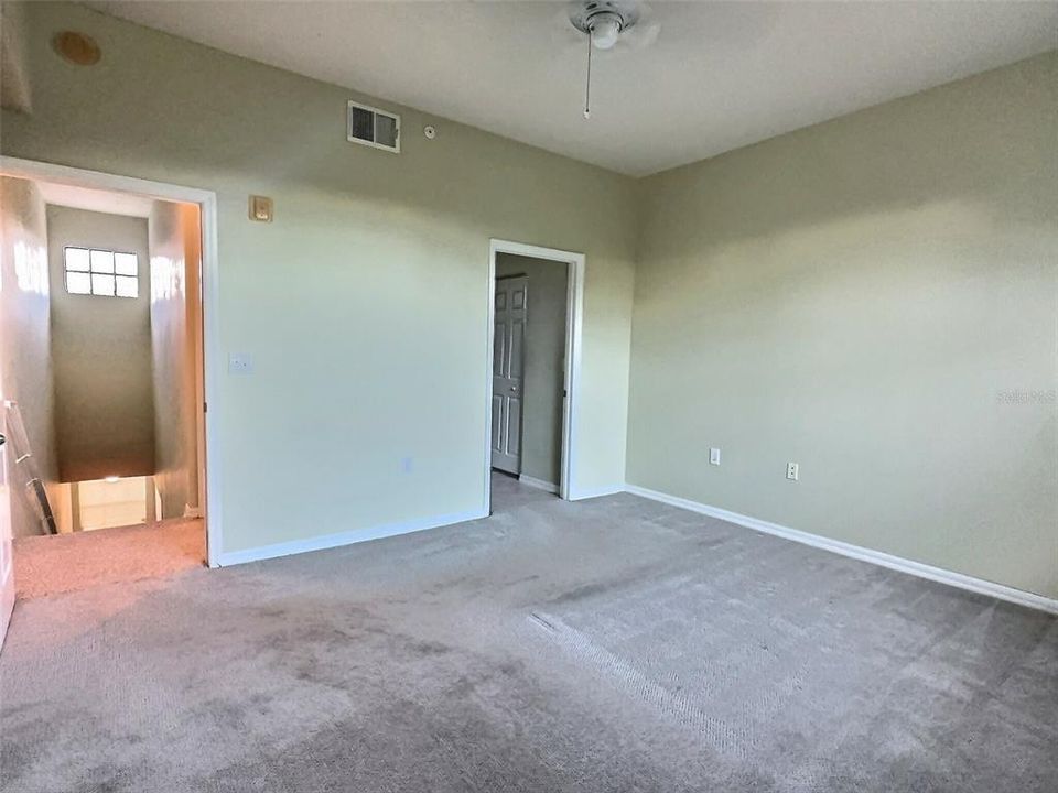 En Venta: $267,000 (2 camas, 2 baños, 1298 Pies cuadrados)