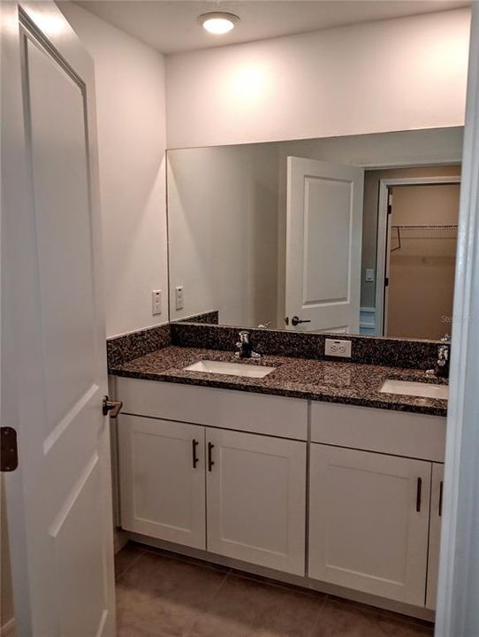 For Rent: $2,100 (2 beds, 2 baths, 1541 Square Feet)