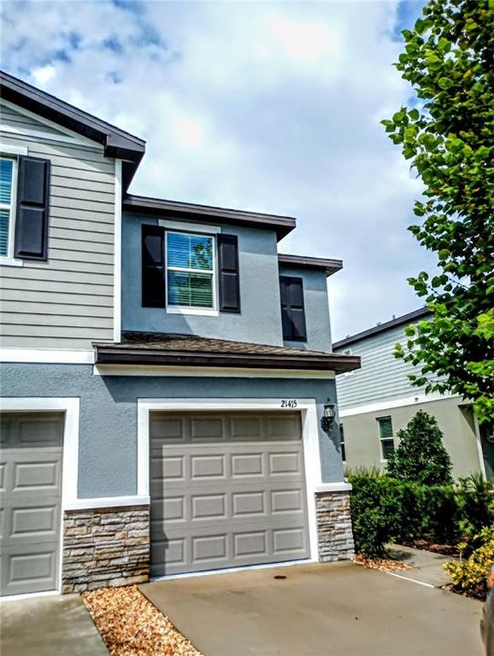 For Rent: $2,100 (2 beds, 2 baths, 1541 Square Feet)