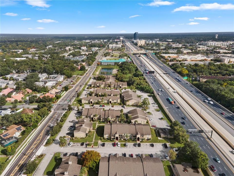 Active With Contract: $134,000 (2 beds, 2 baths, 984 Square Feet)