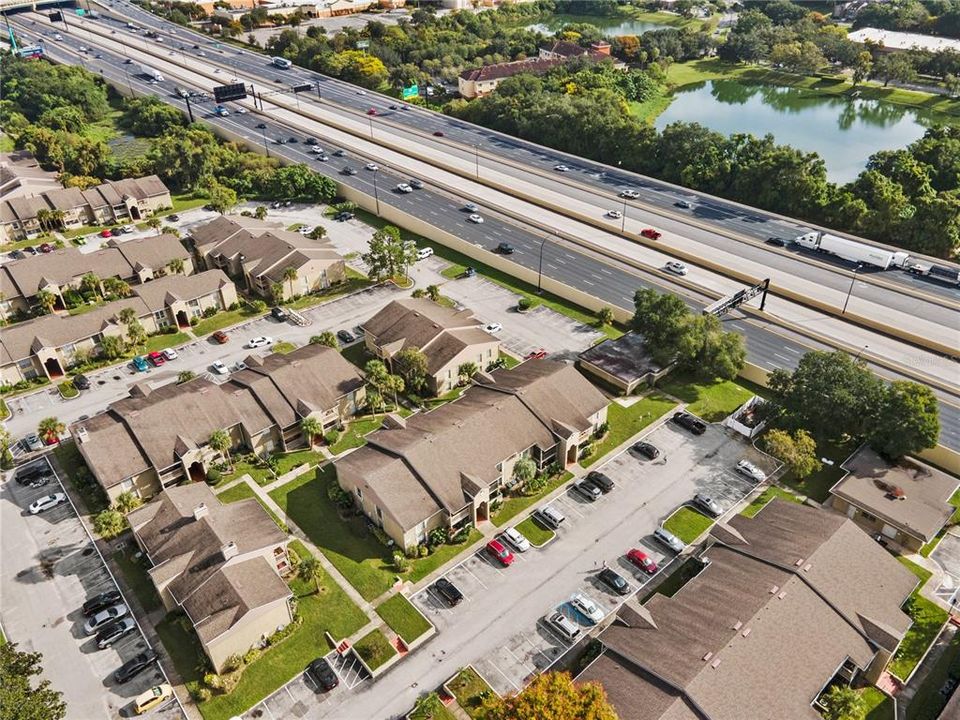 Active With Contract: $134,000 (2 beds, 2 baths, 984 Square Feet)