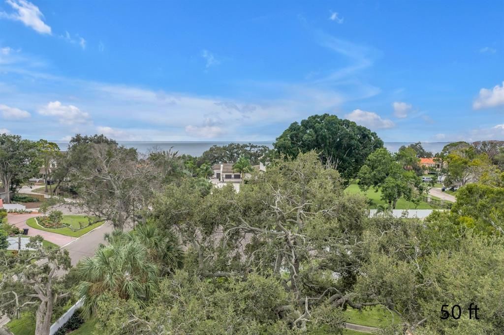 合同活跃: $499,000 (3 贝兹, 2 浴室, 1900 平方英尺)