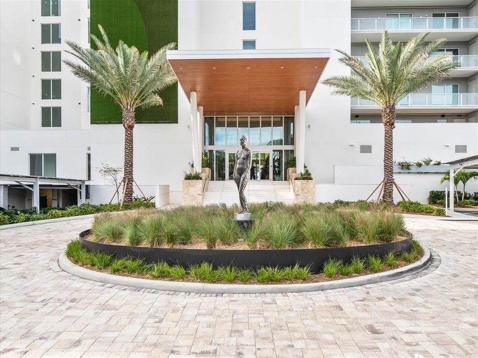 For Rent: $7,500 (2 beds, 2 baths, 1409 Square Feet)