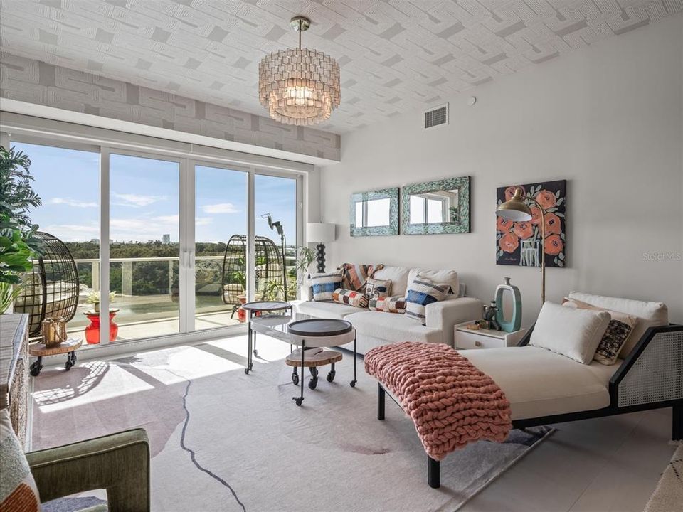 For Rent: $7,500 (2 beds, 2 baths, 1409 Square Feet)