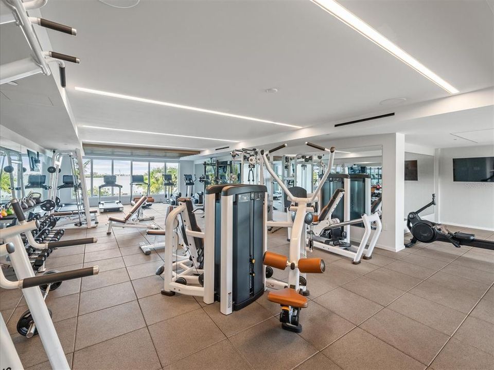 For Rent: $7,500 (2 beds, 2 baths, 1409 Square Feet)