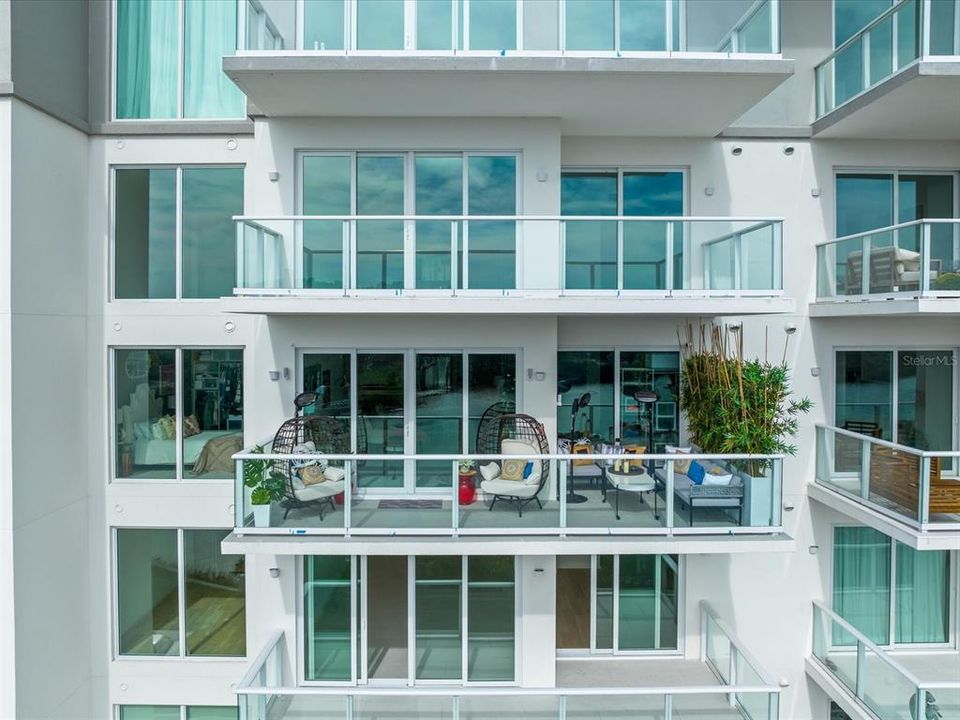 For Rent: $7,500 (2 beds, 2 baths, 1409 Square Feet)