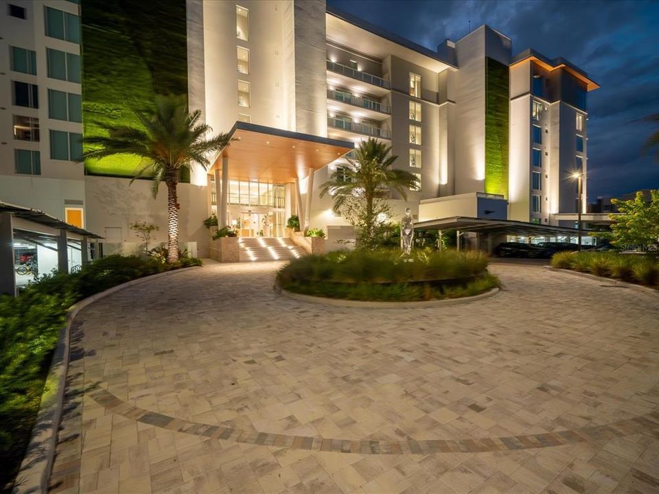 For Rent: $7,500 (2 beds, 2 baths, 1409 Square Feet)