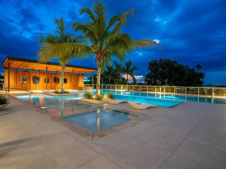 For Rent: $7,500 (2 beds, 2 baths, 1409 Square Feet)