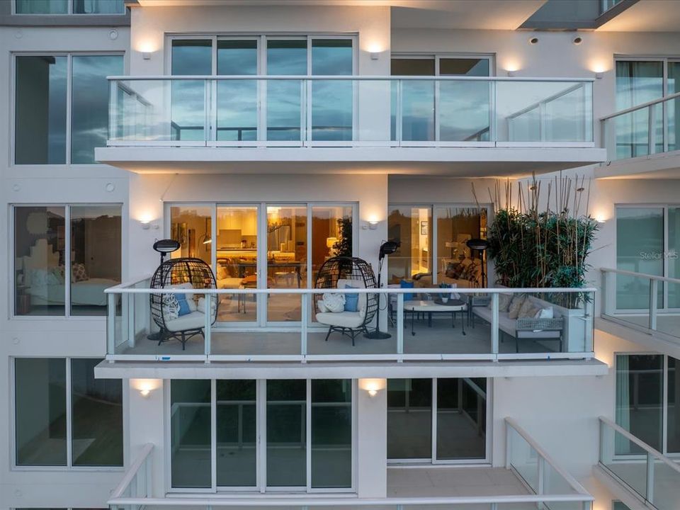 For Rent: $7,500 (2 beds, 2 baths, 1409 Square Feet)