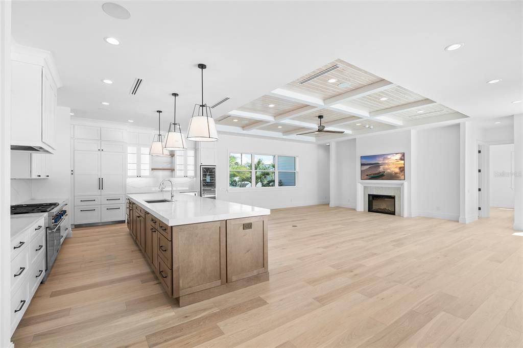 На продажу: $5,995,000 (5 спален, 5 ванн, 4016 Квадратных фут)