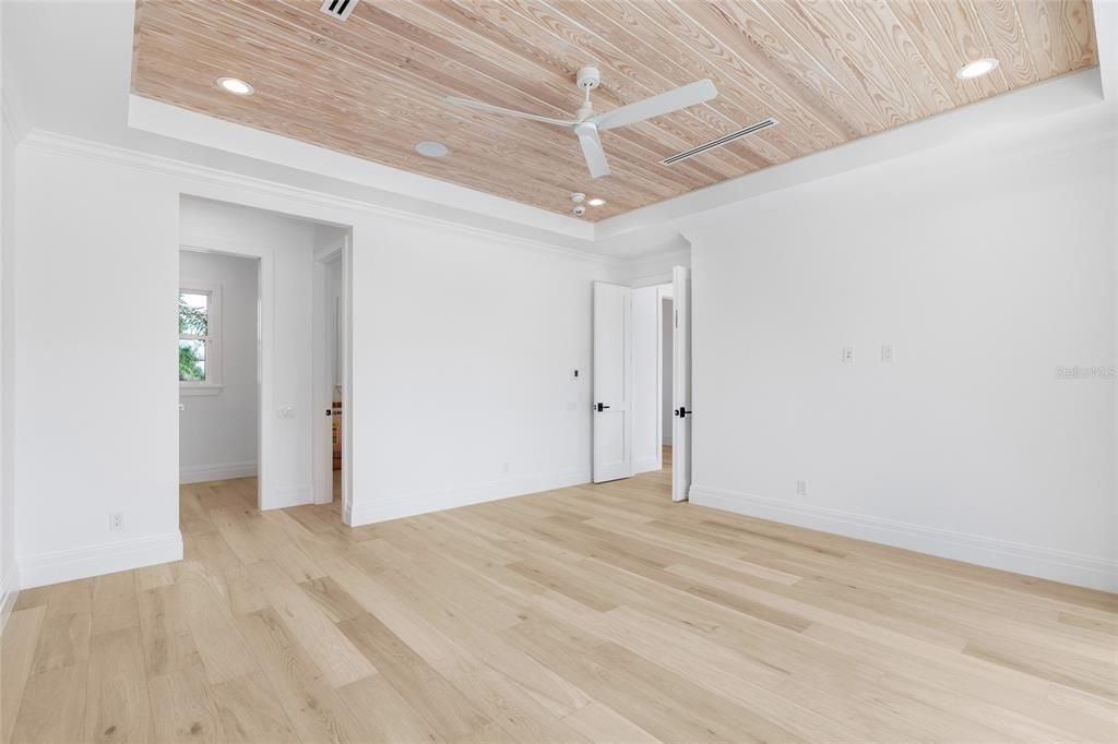 На продажу: $5,995,000 (5 спален, 5 ванн, 4016 Квадратных фут)