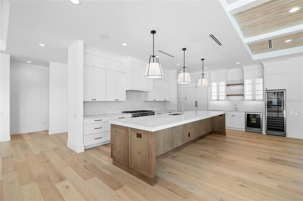 На продажу: $5,995,000 (5 спален, 5 ванн, 4016 Квадратных фут)